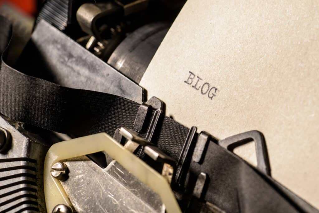 Ein Blog ist ein mächtiges Werkzeug im Content Marketing, um Kunden zu binden und Verkaufszahlen zu steigern.